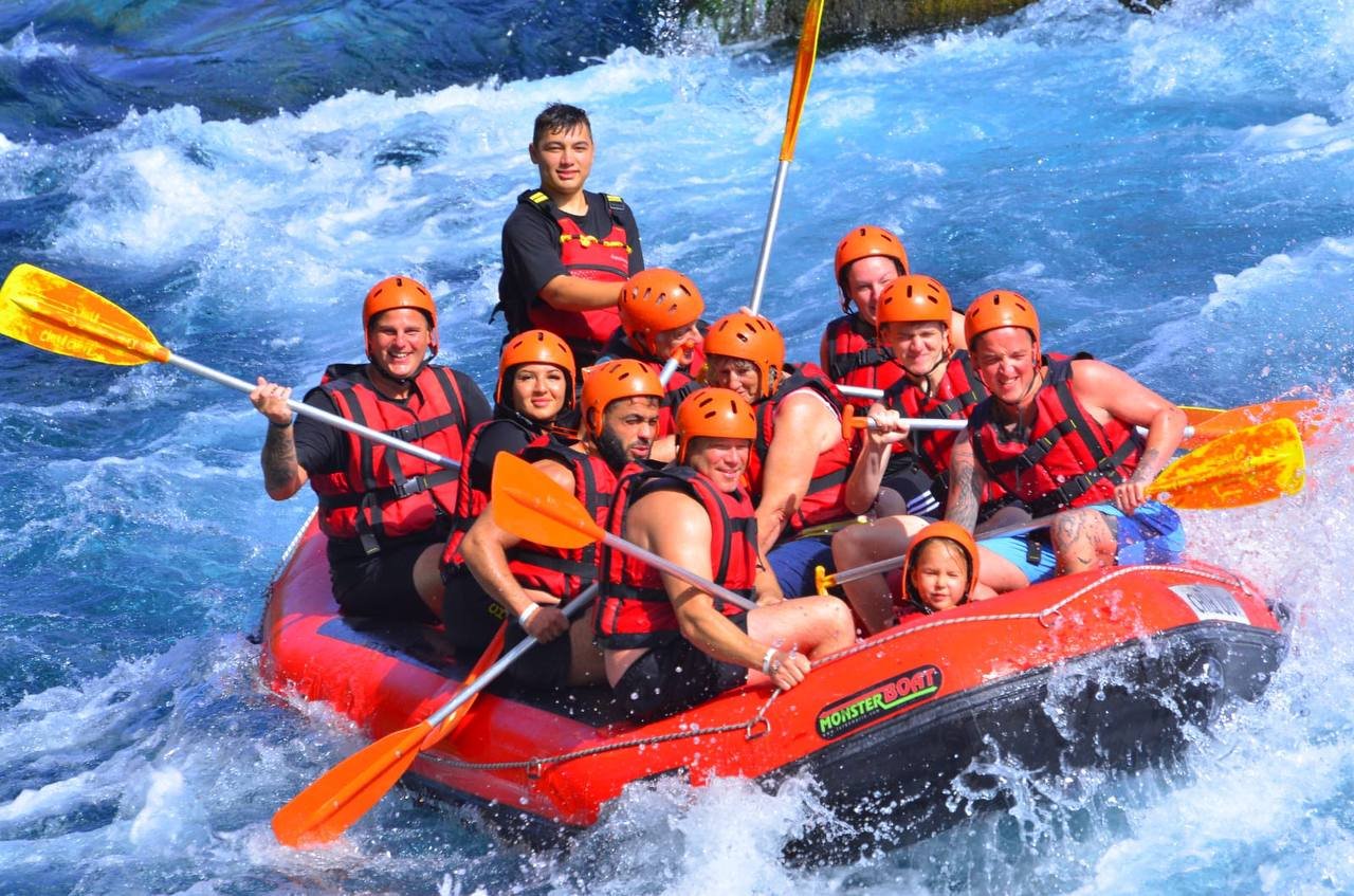 12 Km Rafting Tour